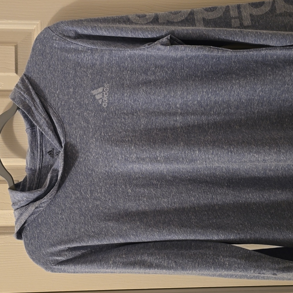 ADIDAS BRAND SIGNATURE BOYS BLUE LONG SLEEVE HOODED TEE SHIRT SIZE SMALL
